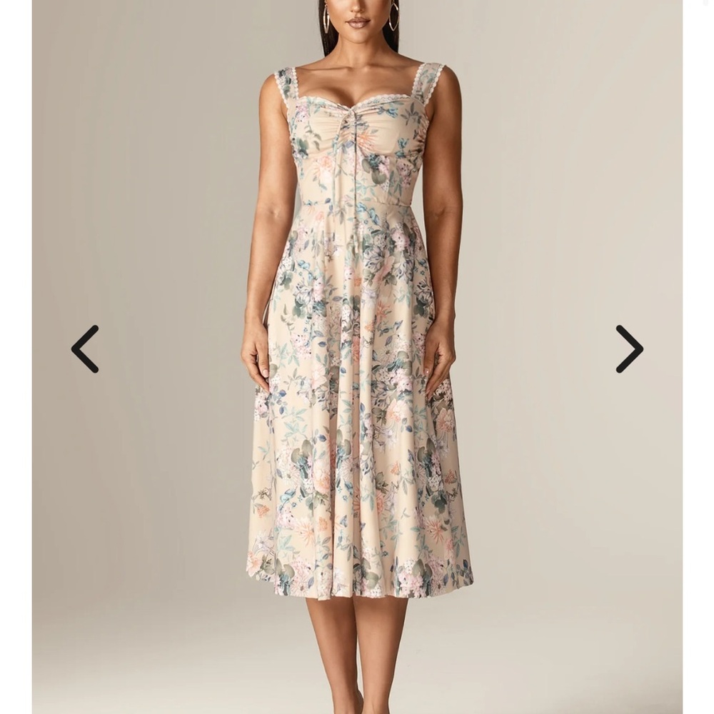 Aliava Peony Peach Corset Midi Dress